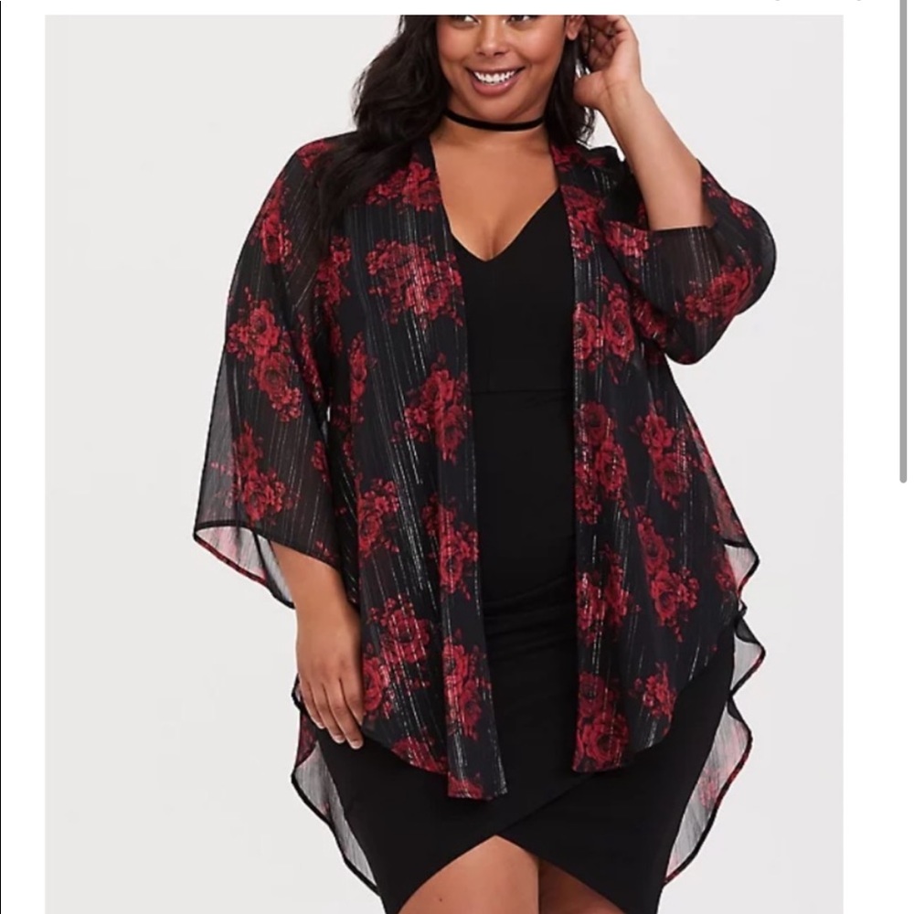 Torrid kimono size 1/2